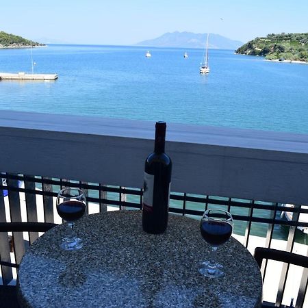 Poseidon Hotel Epidaurus Екстериор снимка